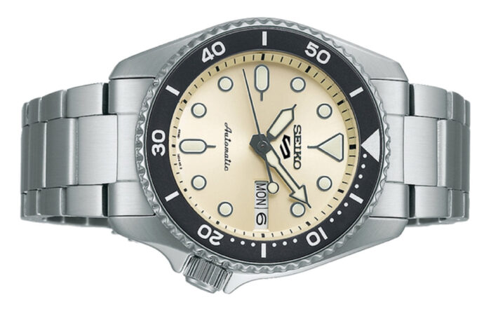 Seiko 5 Sports SKX Automatic Cream Dial Silver Steel Strap Watch For Men - SRPK31K1 - Image 4